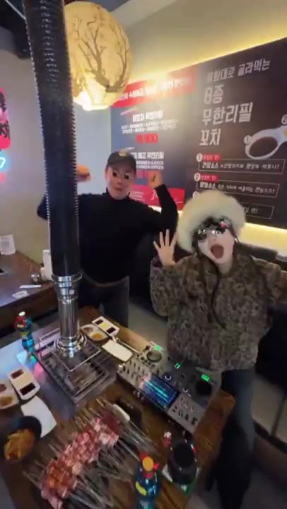 매장 현장 퍼포먼스 광고 영상 미리보기